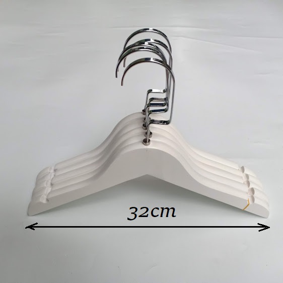 thiết-kế-móc-gỗ-trắng-trẻ-em