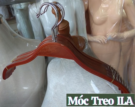 móc tre trẻ em