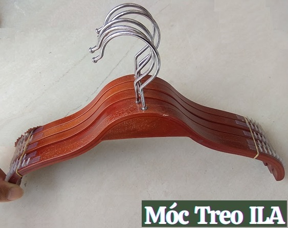 móc tre nâu trẻ em