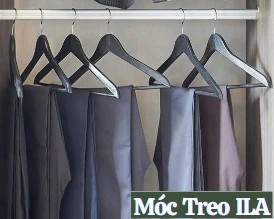 móc-gỗ-tam-giác-đen-treo-quần